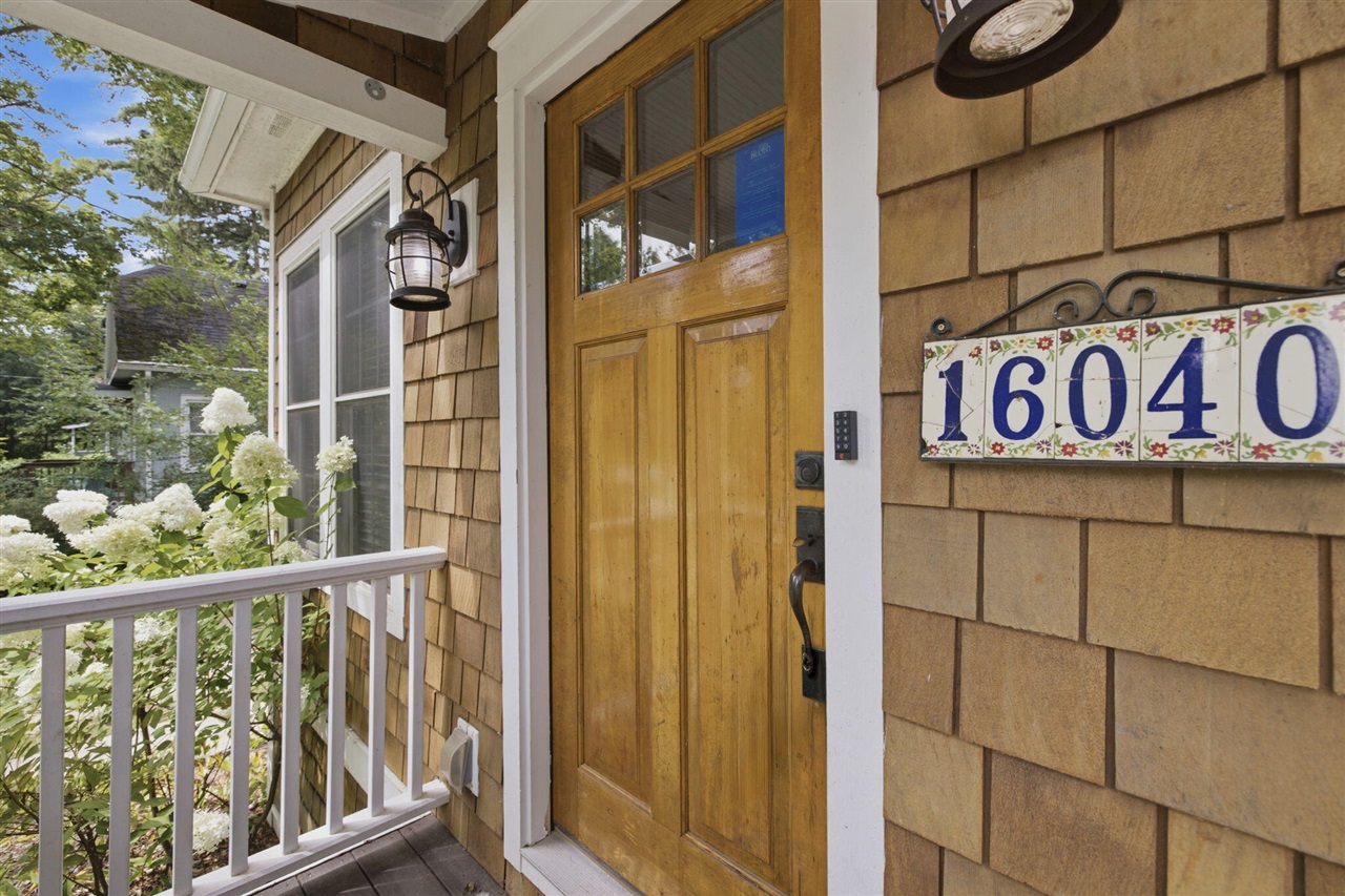 3rd image of 16040 Lakeshore Rd, Union Pier, MI 49129 | MLS# 70553466