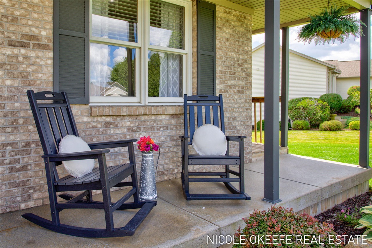 3rd image of 1610 Misty Rdg, Byron Center, MI 49315 | MLS# 70553498