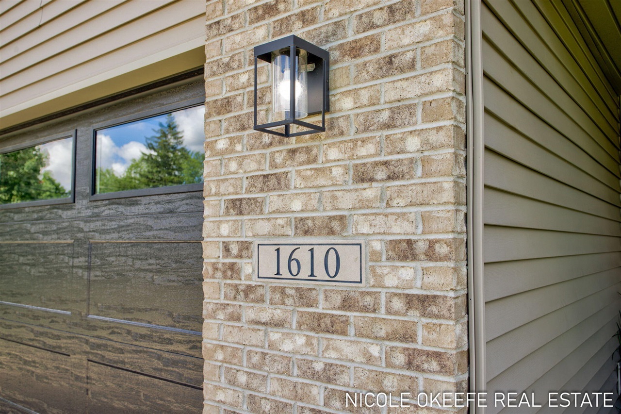 4th image of 1610 Misty Rdg, Byron Center, MI 49315 | MLS# 70553498
