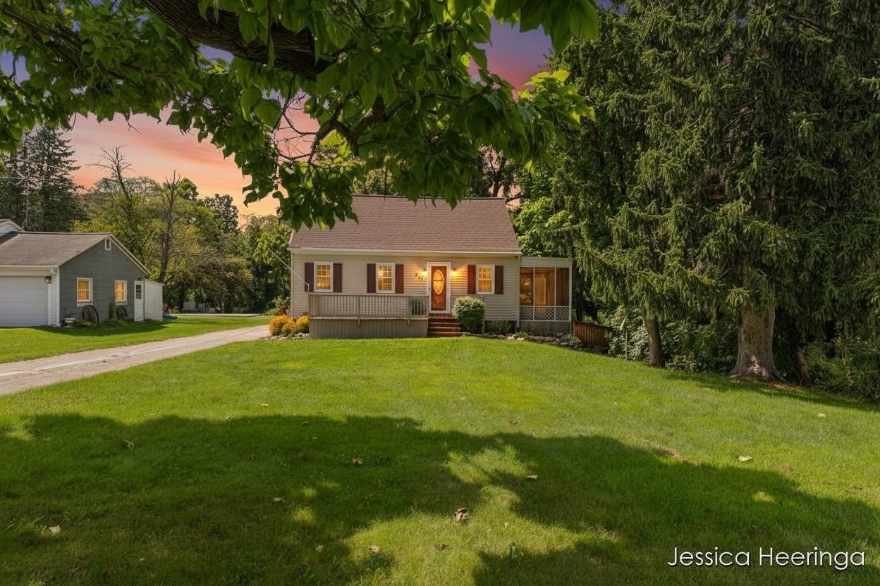 1st image of 475 Northland Ct, Rockford, MI 49341 | MLS# 70553535