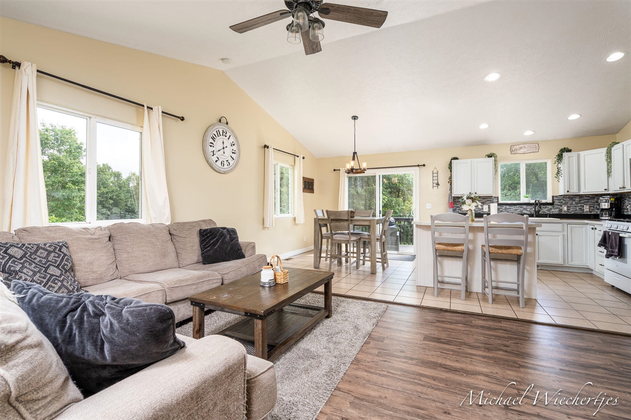Photo 3 of Single family home for sale at 6998 Riverwood Dr, Belding, MI 48809 | MLS# 70553545 | Listing updated on 2026-10-06