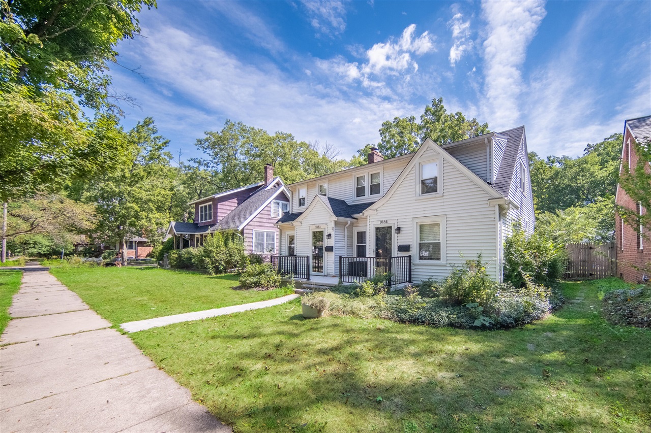 2nd image of 108 N Wallace Blvd, Ypsilanti, MI 48197 | MLS# 70553595