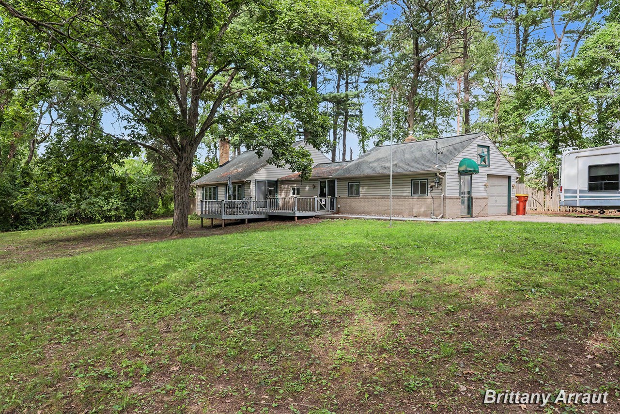 4th image of 2027 Valentine St, Grand Rapids, MI 49525 | MLS# 70553623