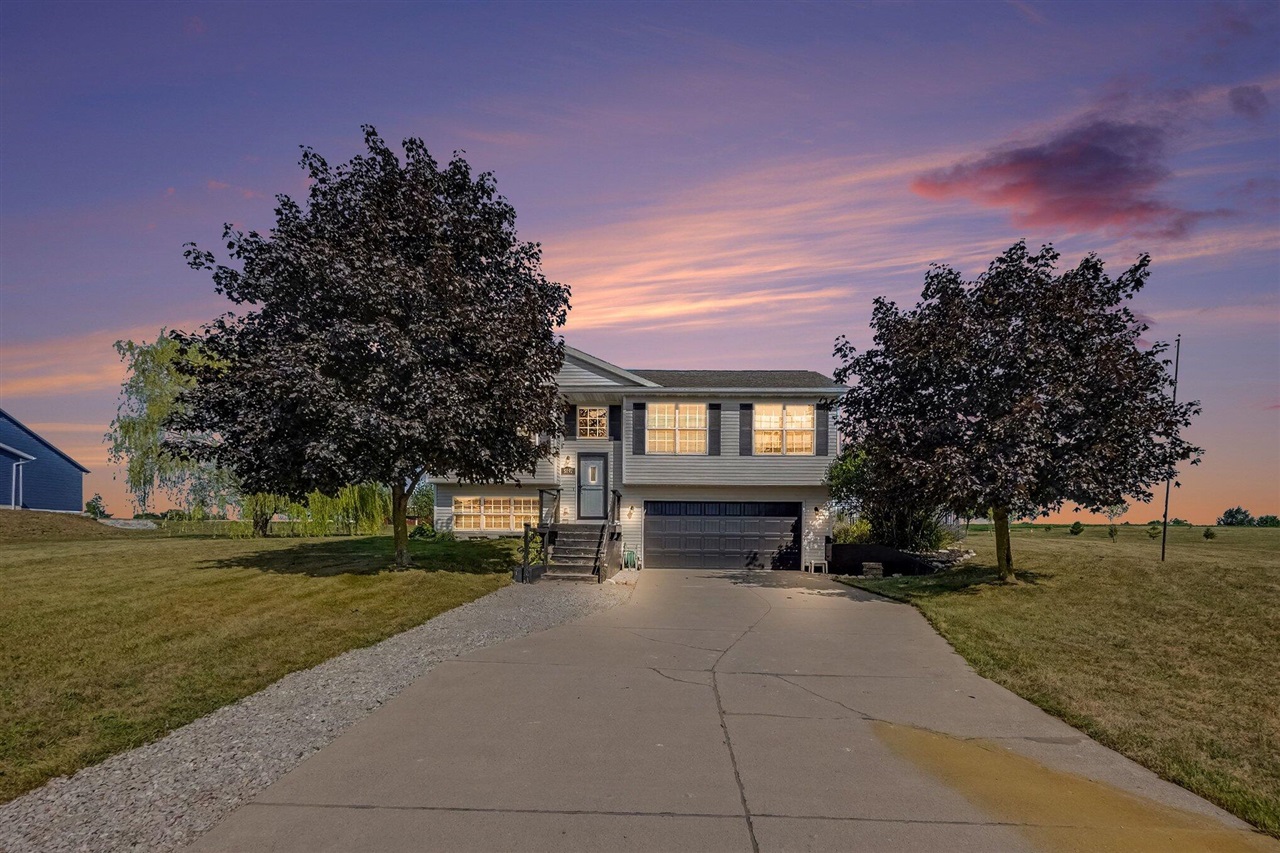 1st image of 5192 Lilac Ln, Fremont, MI 49412 | MLS# 70553624