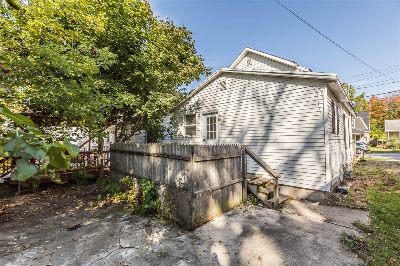 20th image of 1122 3rd St, Grand Rapids, MI 49504 | MLS# 70553634