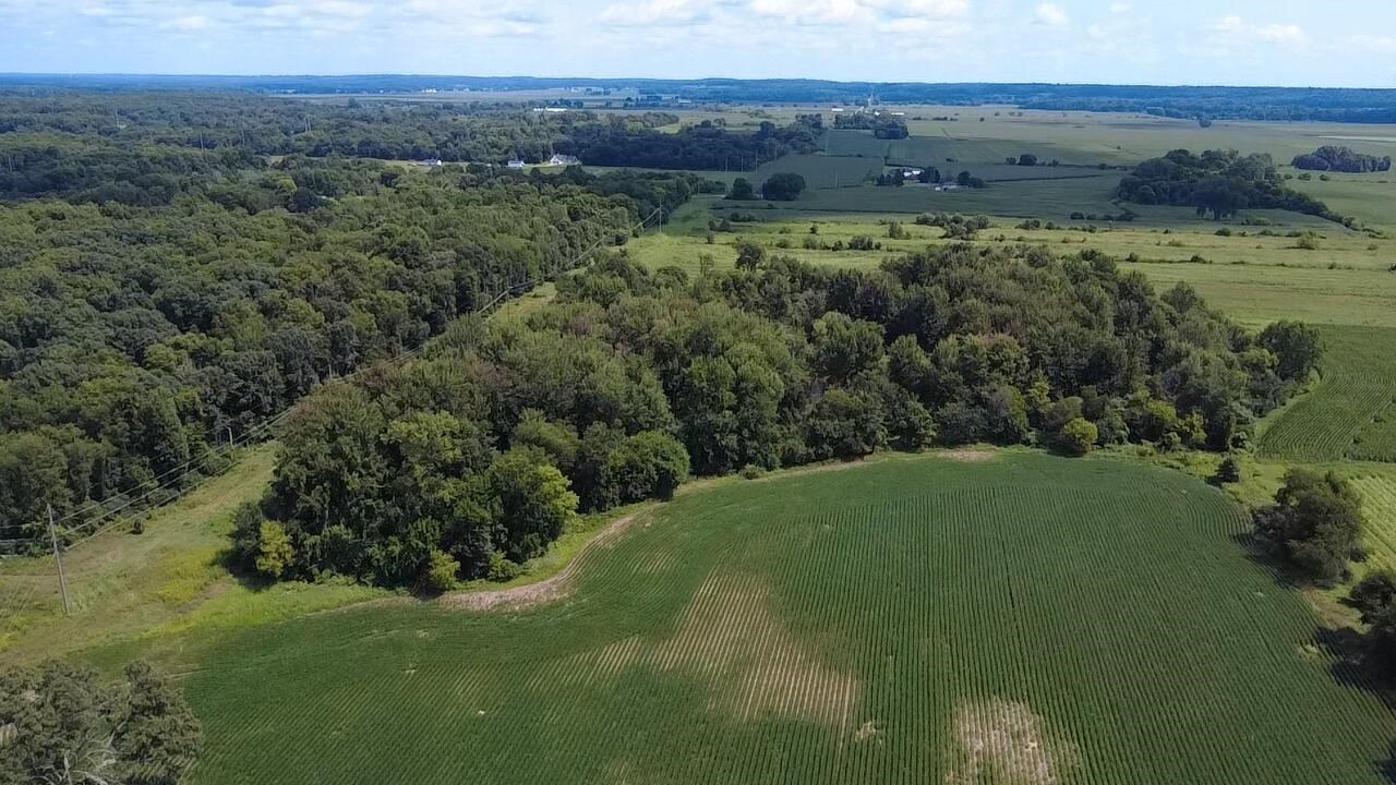 Photo 3 of Sale Pending at 88375 Cr 668, Decatur, MI 49045 | MLS# 70553667 | Listing updated on 2026-10-01