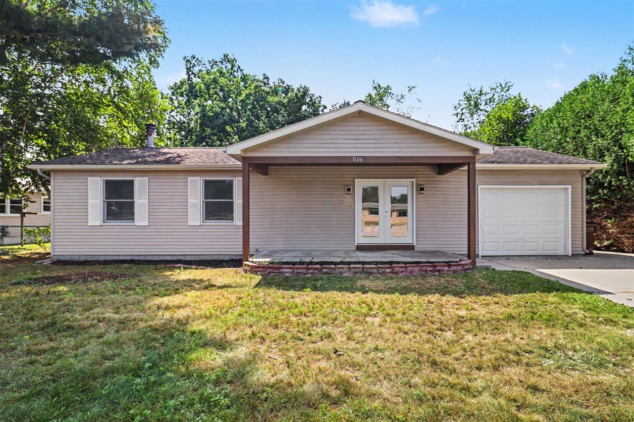 1st image of 516 Evart St, Cadillac, MI 49601 | MLS# 70553678