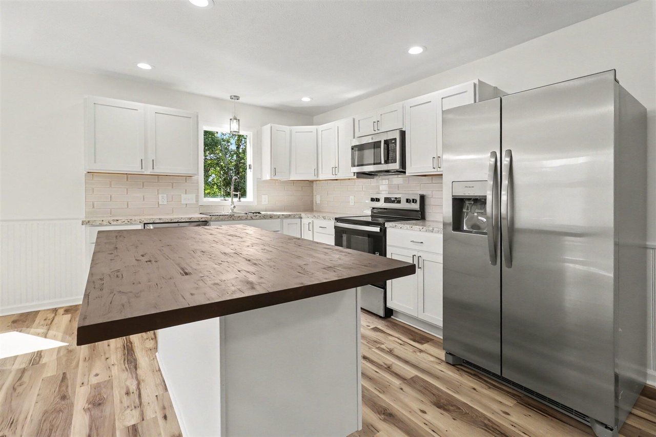 5th image of 516 Evart St, Cadillac, MI 49601 | MLS# 70553678