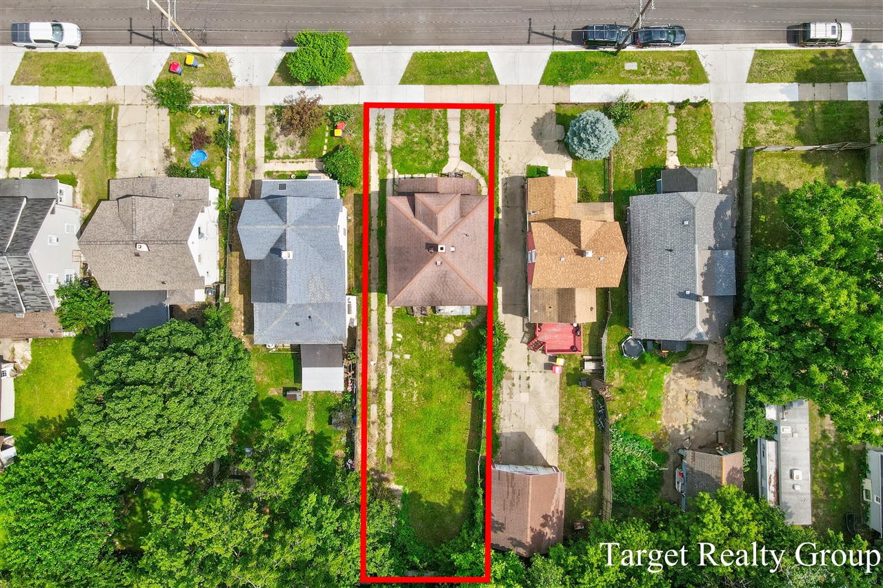 36th image of 2129 Stafford Ave, Grand Rapids, MI 49507 | MLS# 70553707