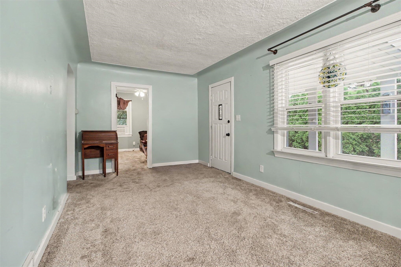 Photo 3 of Single family home for sale at 13510 Martinsville Rd, Belleville, MI 48111 | MLS# 70553726 | Listing updated on 2026-09-14