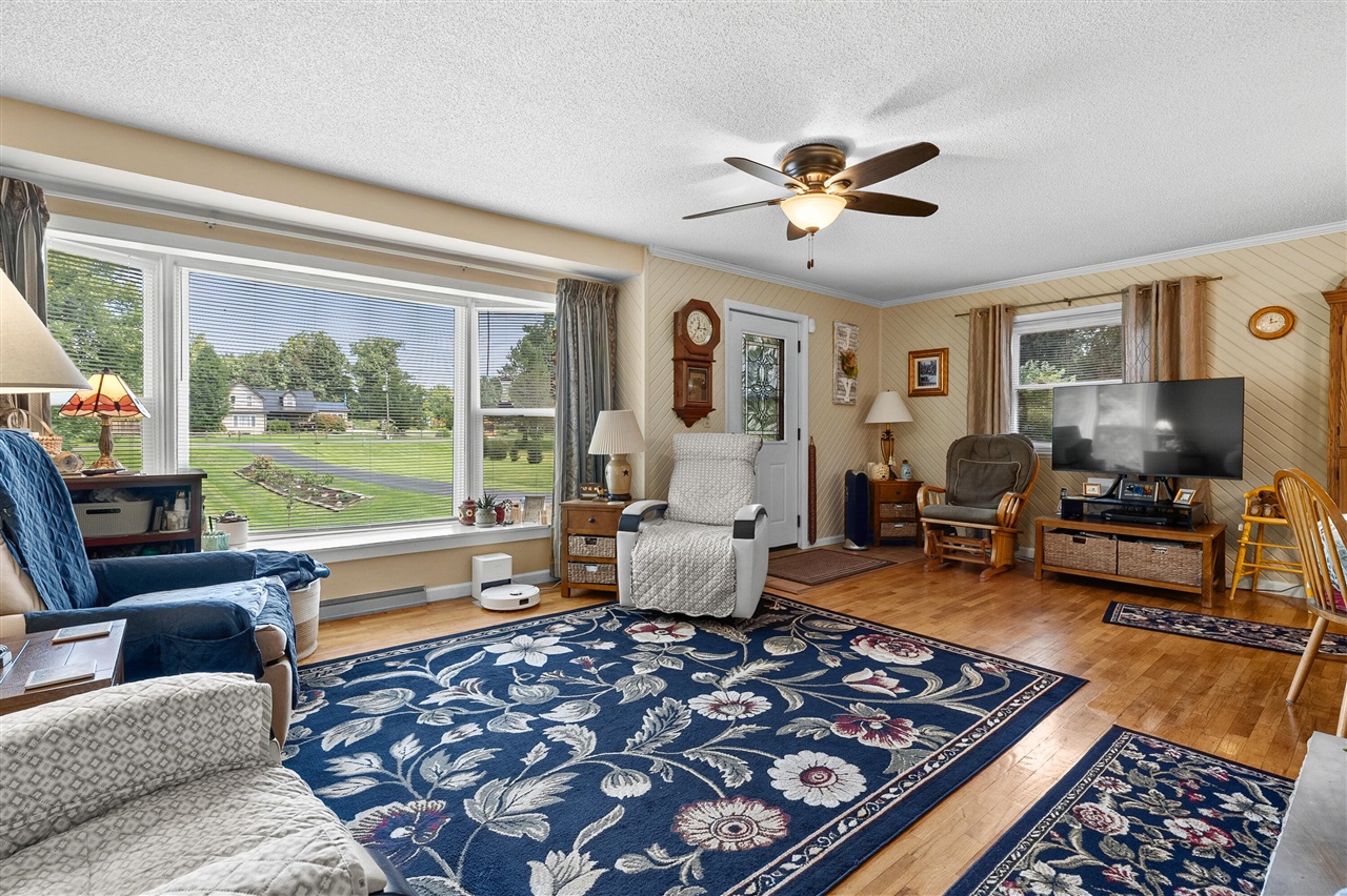 4th image of 57109 Red Arrow Hwy, Lawrence, MI 49064 | MLS# 70553735