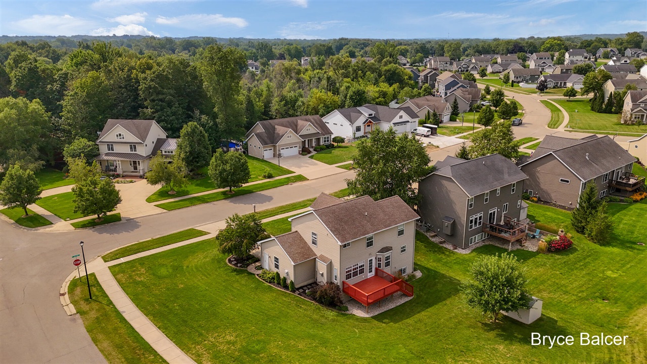 5th image of 8985 Stanchion Dr, Byron Center, MI 49315 | MLS# 70553848