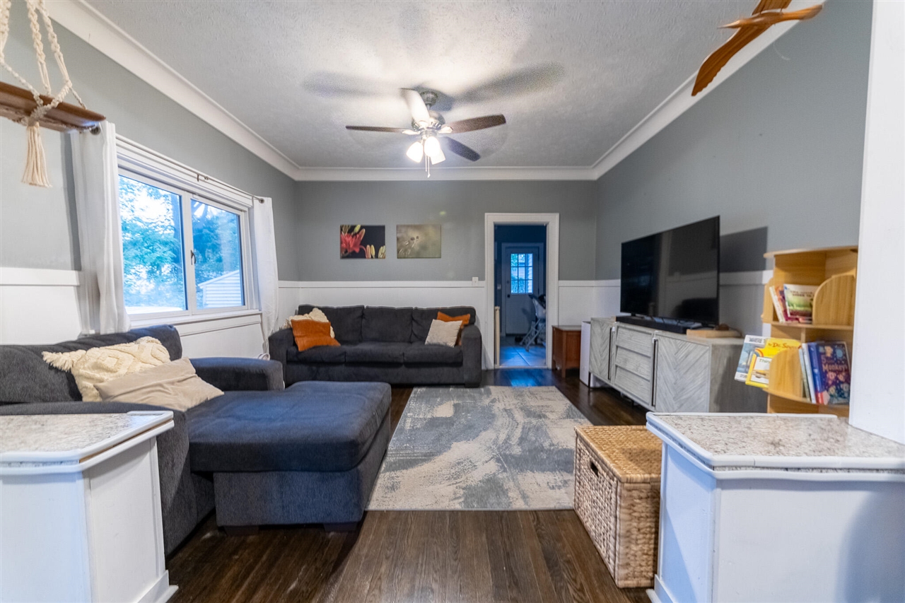 2nd image of 517 Quimby St, Grand Rapids, MI 49505 | MLS# 70553867