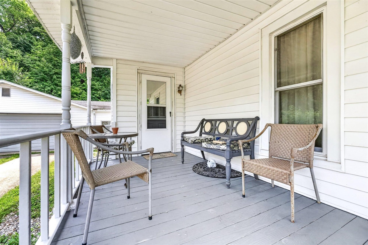 2nd image of 406 N Main St, Allegan, MI 49010 | MLS# 70553876