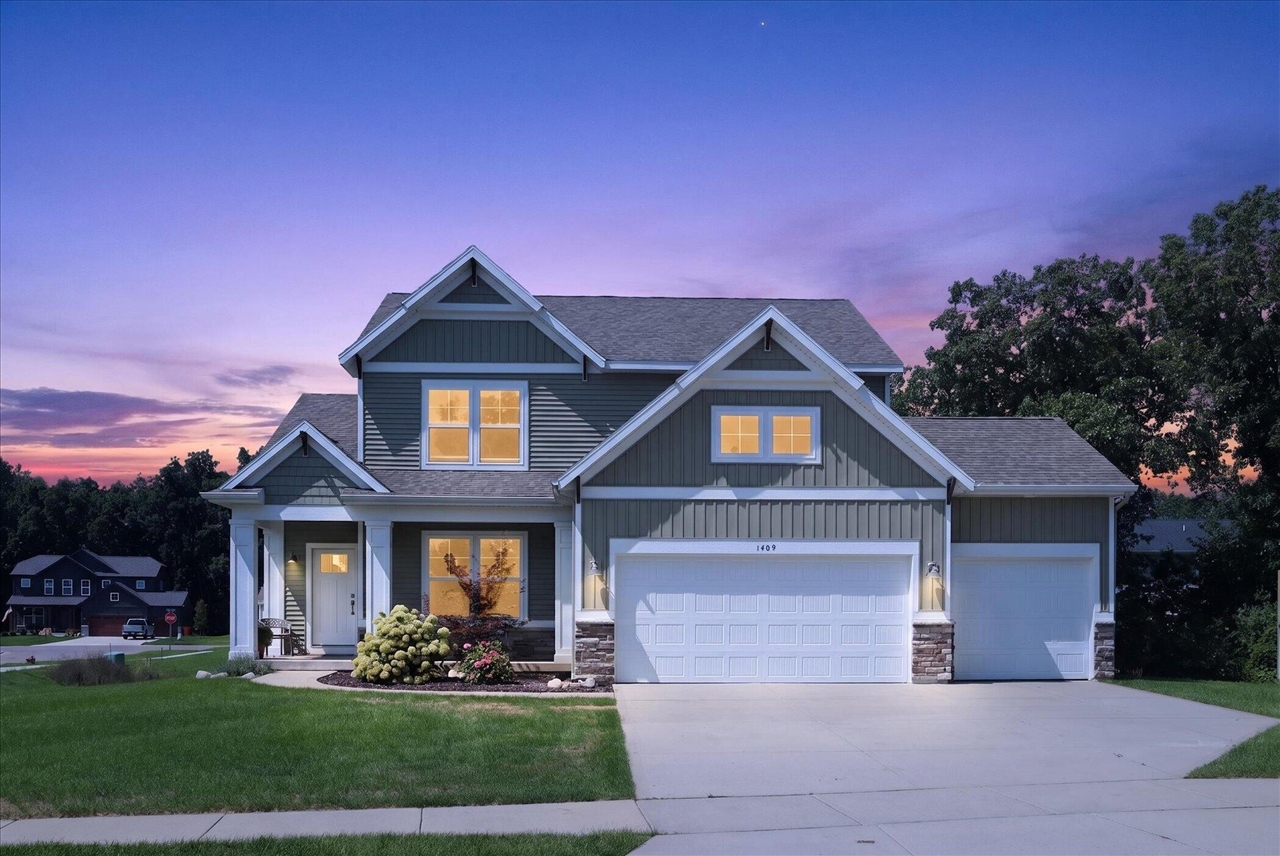 1st image of 1409 Remington Dr, Lowell, MI 49331 | MLS# 70553878