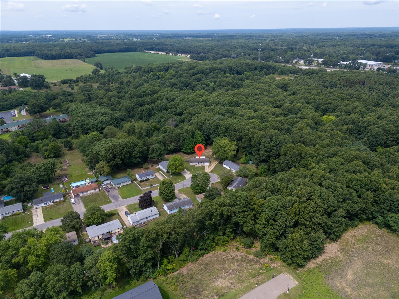 3rd image of 55478 Giddings Ct, Mattawan, MI 49071 | MLS# 70553887