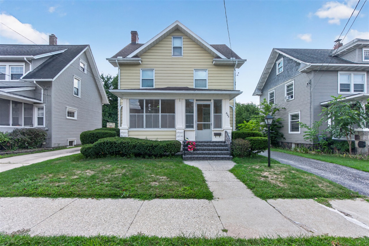 1st image of 605 Harwood St, Jackson, MI 49203 | MLS# 70553898