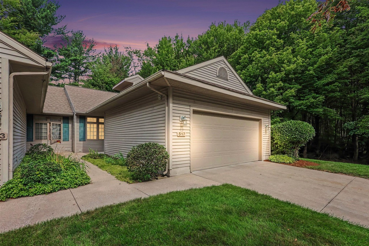 1st image of 517 Tournament Cir #4, Muskegon, MI 49444 | MLS# 70553904