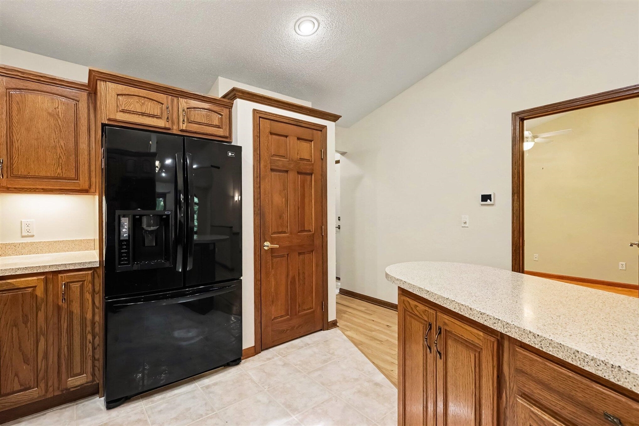 5th image of 517 Tournament Cir #4, Muskegon, MI 49444 | MLS# 70553904