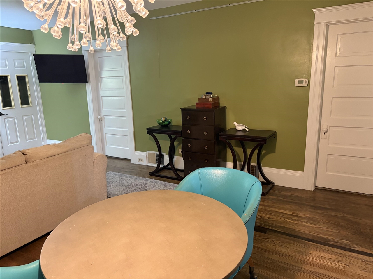 5th image of 109 N Higby St, Jackson, MI 49202 | MLS# 70553924