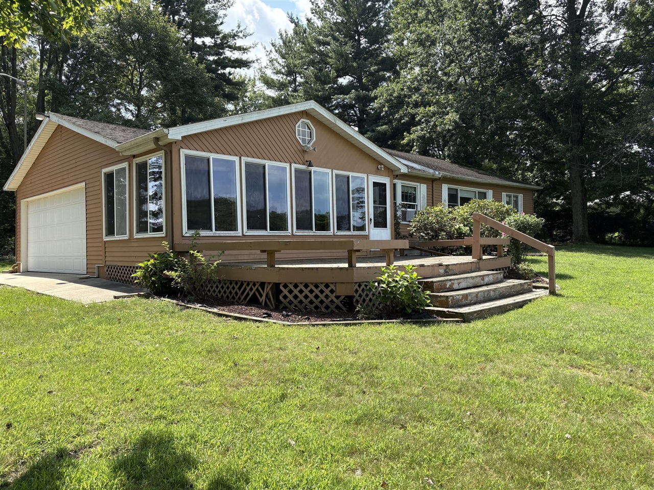 1st image of 378 E Minkler Rd, Allegan, MI 49010 | MLS# 70553939