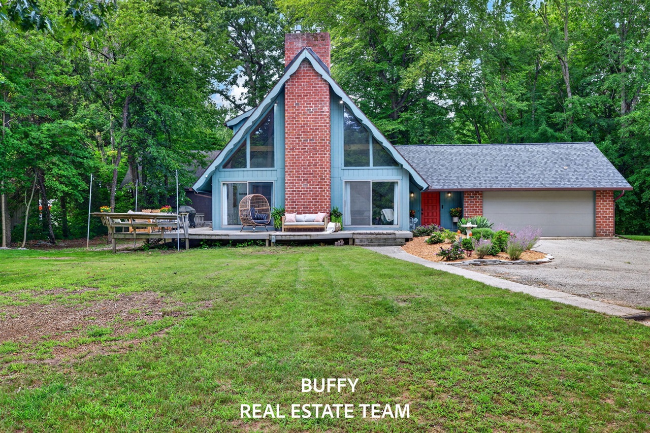 1st image of 2200 Trillium Ln, Grand Rapids, MI 49534 | MLS# 70553953