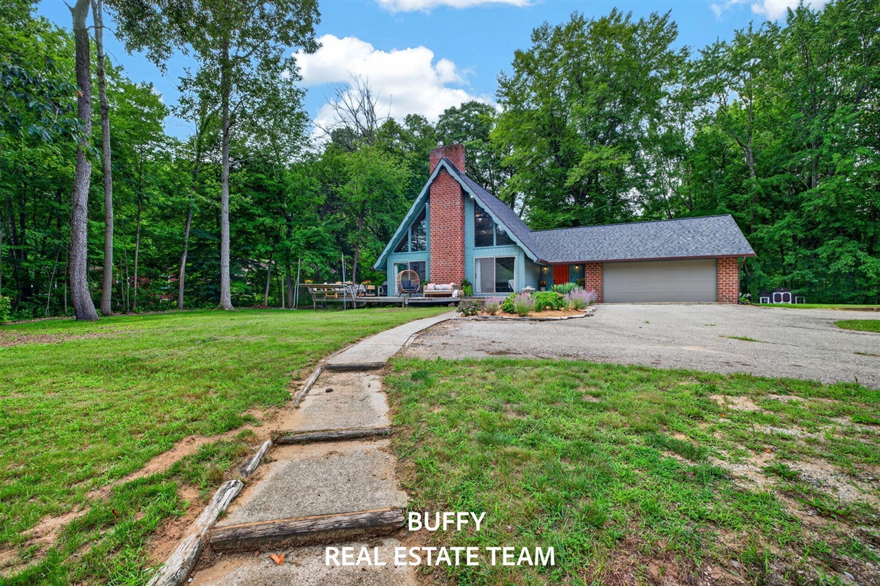 2nd image of 2200 Trillium Ln, Grand Rapids, MI 49534 | MLS# 70553953