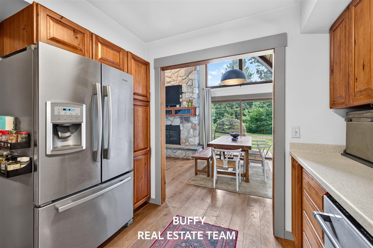 3rd image of 2200 Trillium Ln, Grand Rapids, MI 49534 | MLS# 70553953