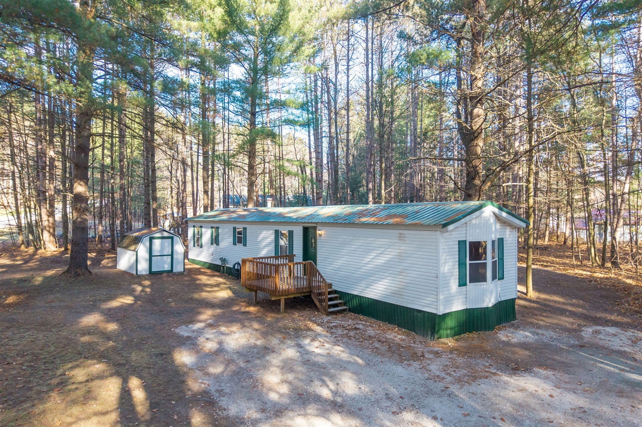 2nd image of 8401 Independence Ave, Cadillac, MI 49601 | MLS# 70553963
