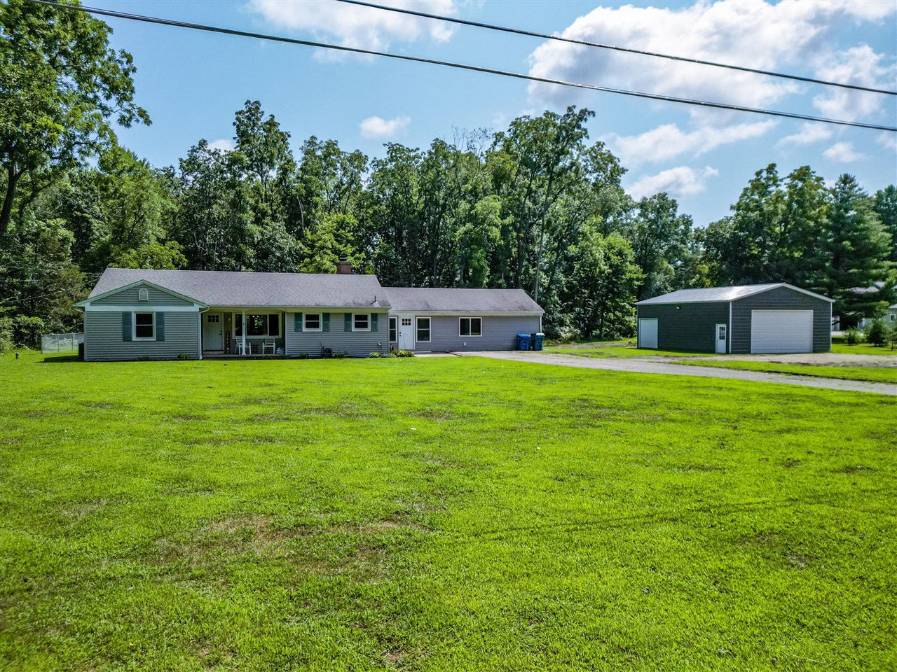 2nd image of 15783 Portage Rd, Vicksburg, MI 49097 | MLS# 70553975