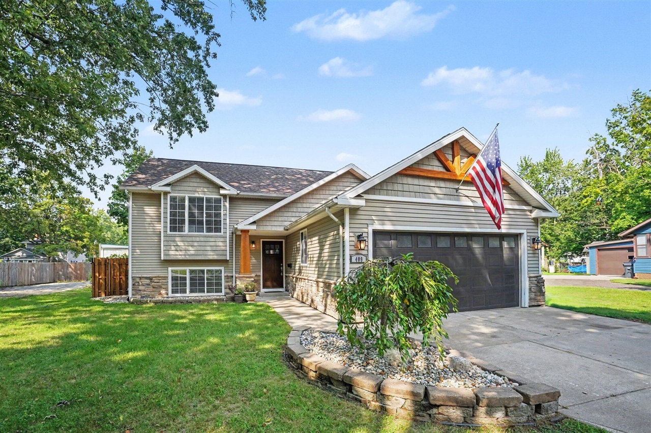 Photo 2 of Single family home for sale at 409 E Orleans St, Otsego, MI 49078 | MLS# 70553991 | Listing updated on 2026-10-08