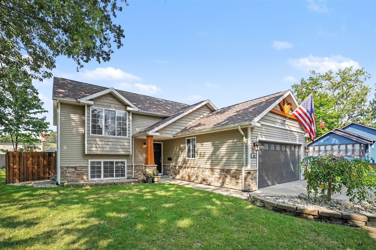 Photo 3 of Single family home for sale at 409 E Orleans St, Otsego, MI 49078 | MLS# 70553991 | Listing updated on 2026-10-08