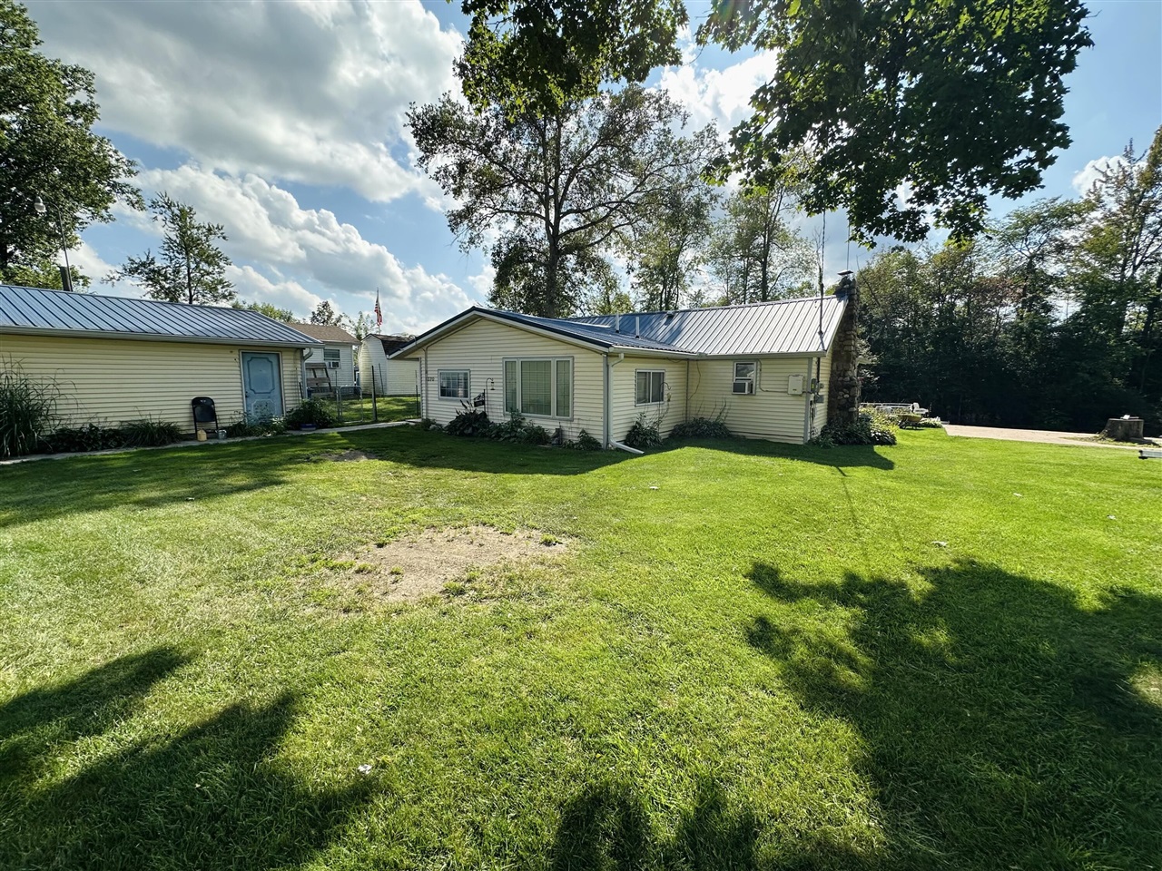 2nd image of 2370 Cedar Dr, Reading, MI 49274 | MLS# 70553999