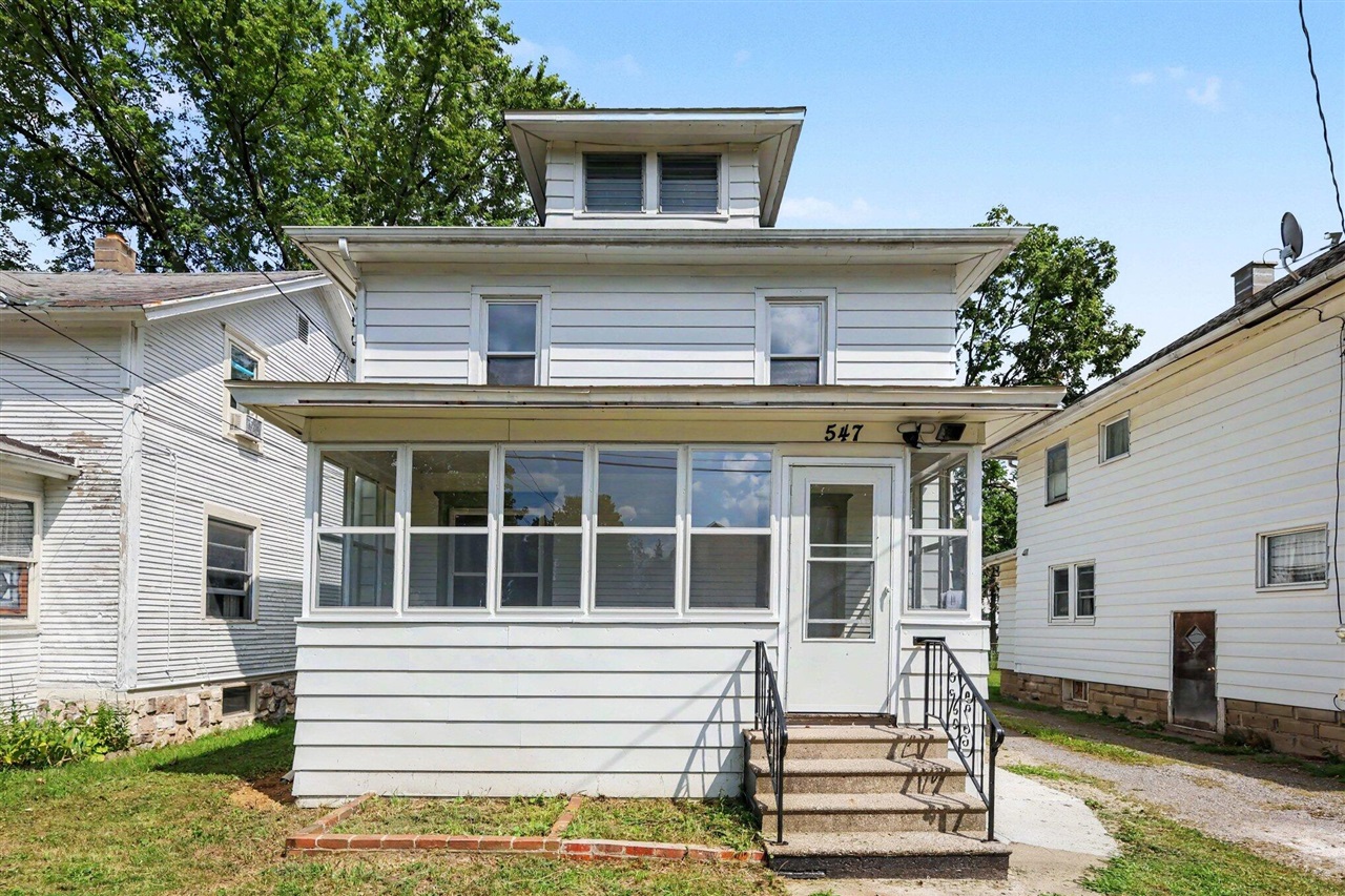 1st image of 547 N Pleasant St, Jackson, MI 49202 | MLS# 70554014