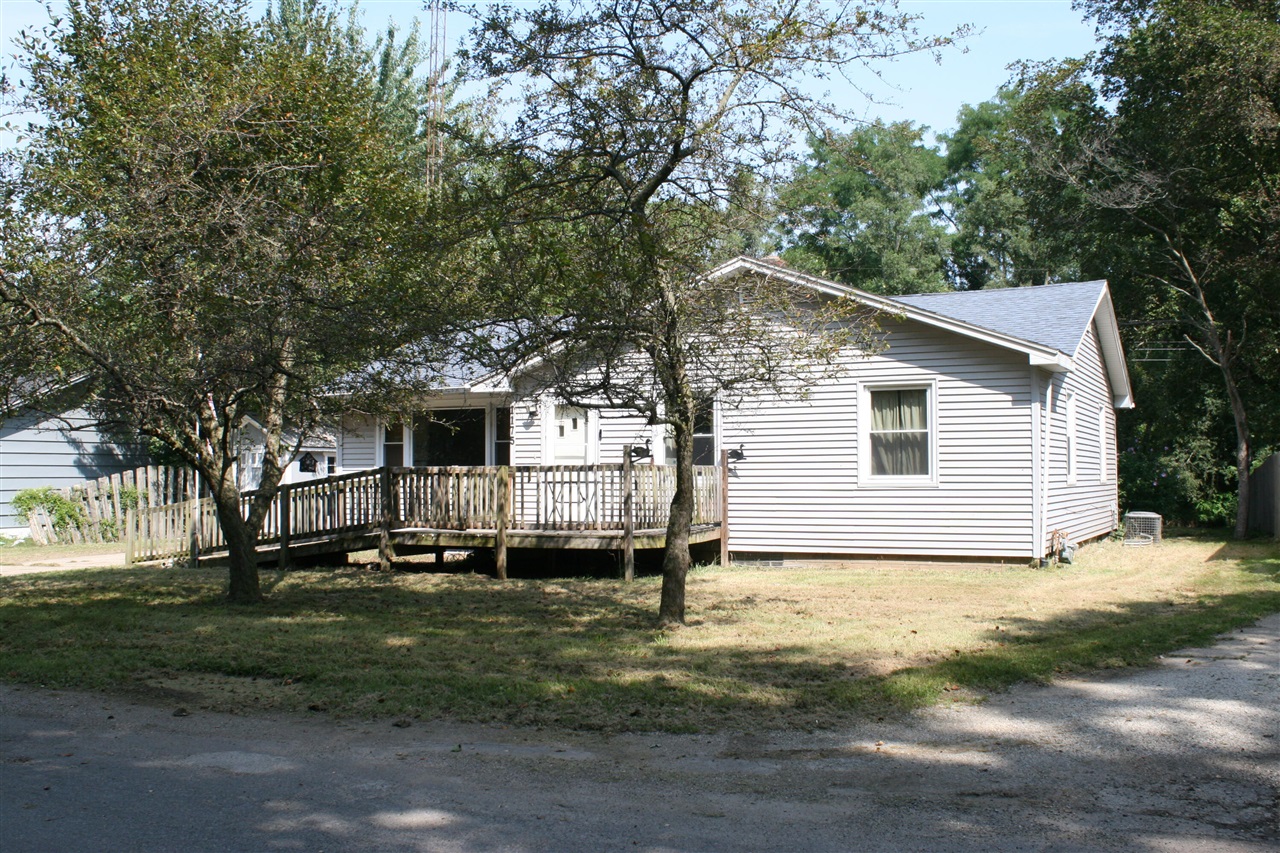 5th image of 1175 Ravina Ave, Benton Harbor, MI 49022 | MLS# 70554069