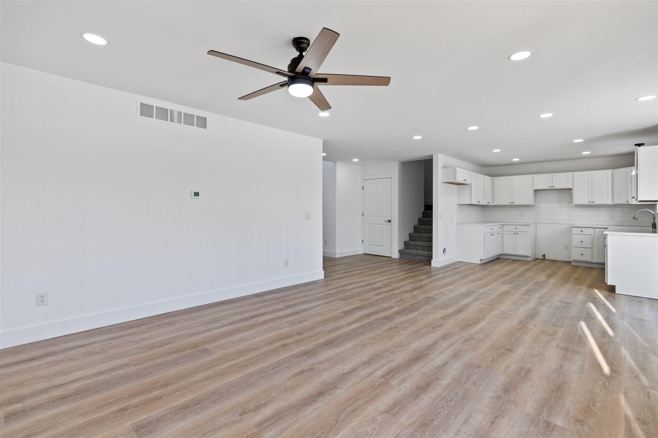 Photo 3 of Single family home for sale at 2018 Green Acres Dr, Adrian, MI 49221 | MLS# 70554084 | Listing updated on 2026-09-16