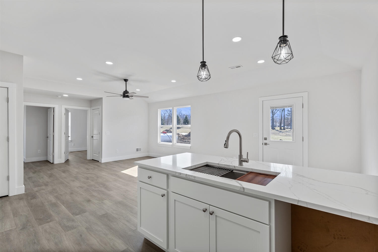 Photo 2 of Single family home for sale at 2022 Green Acres Dr, Adrian, MI 49221 | MLS# 70554086 | Listing updated on 2026-09-16