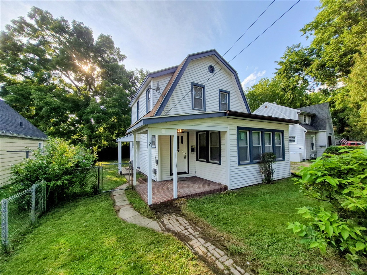1st image of 1211 Wayside Rd, Kalamazoo, MI 49048 | MLS# 70554105