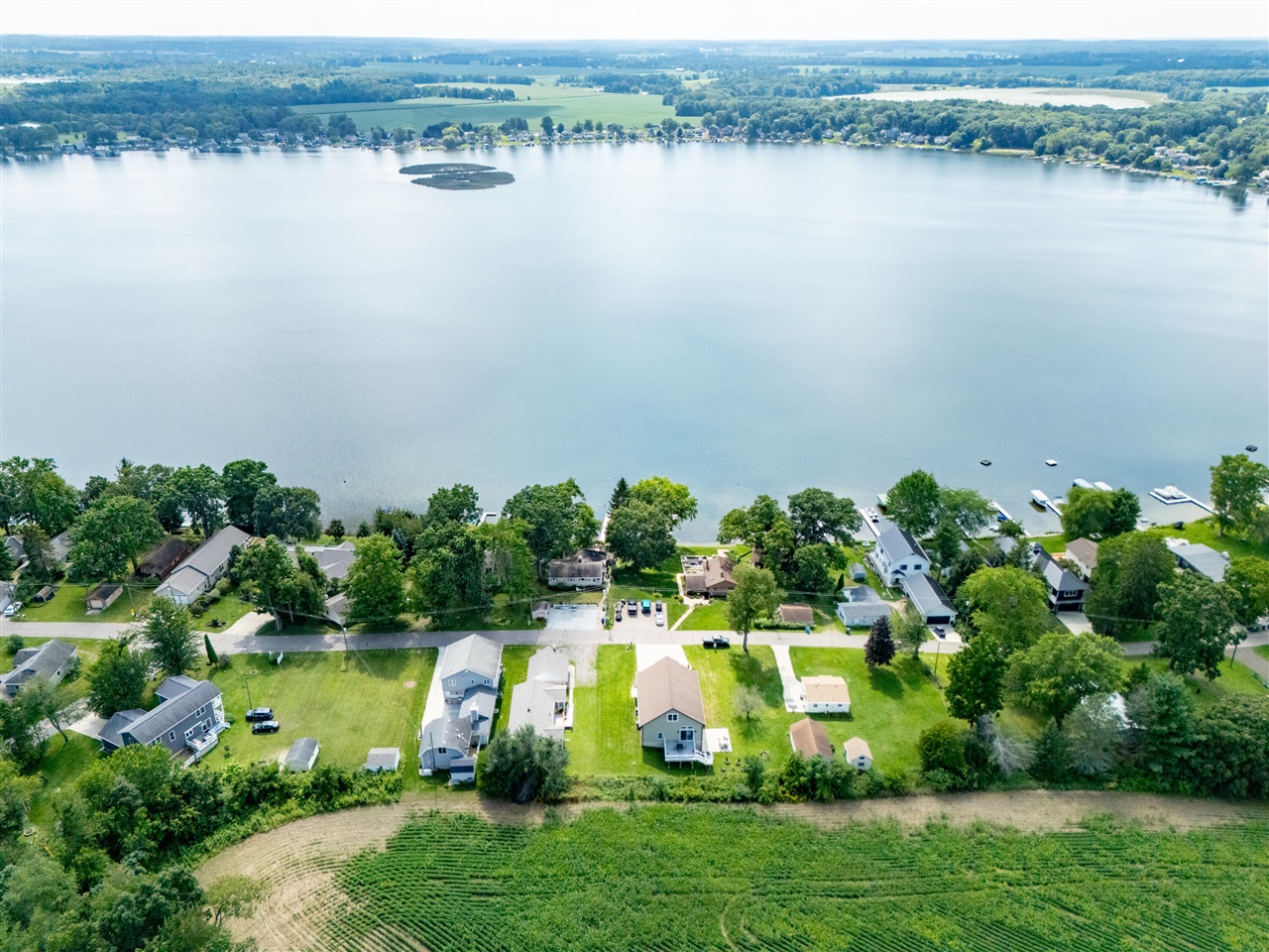 5th image of 32144 Chamberlin Dr, Lawton, MI 49065 | MLS# 70554115