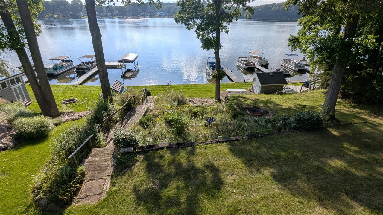 Photo 4 of Single family home for sale at 58310 E Clear Lake Rd, Three Rivers, MI 49093 | MLS# 70554123 | Listing updated on 2026-09-15