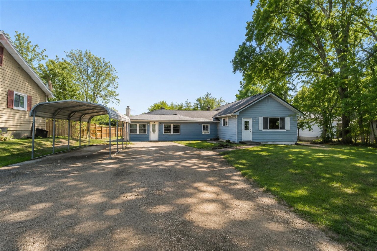 Photo 1 of Single family home for sale at 4109 Page Ave, Michigan Center, MI 49254 | MLS# 70554324 | Listing updated on 2026-09-29