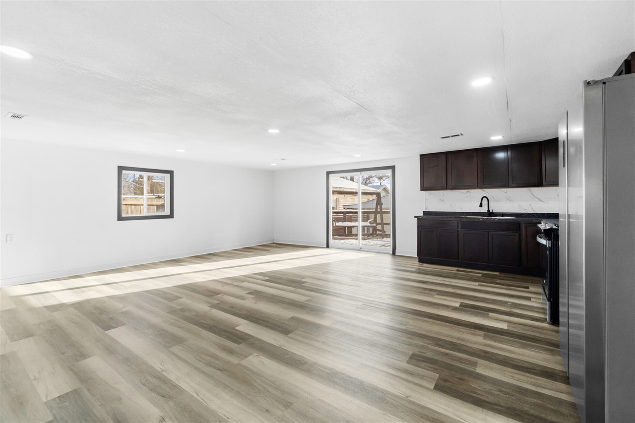 Photo 4 of Single family home for sale at 4109 Page Ave, Michigan Center, MI 49254 | MLS# 70554324 | Listing updated on 2026-09-29