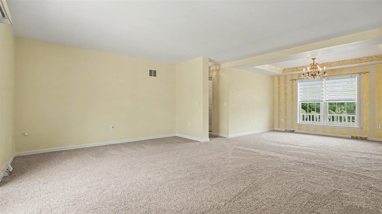 5th image of 1082 Azalea Dr, Jackson, MI 49201 | MLS# 70554341