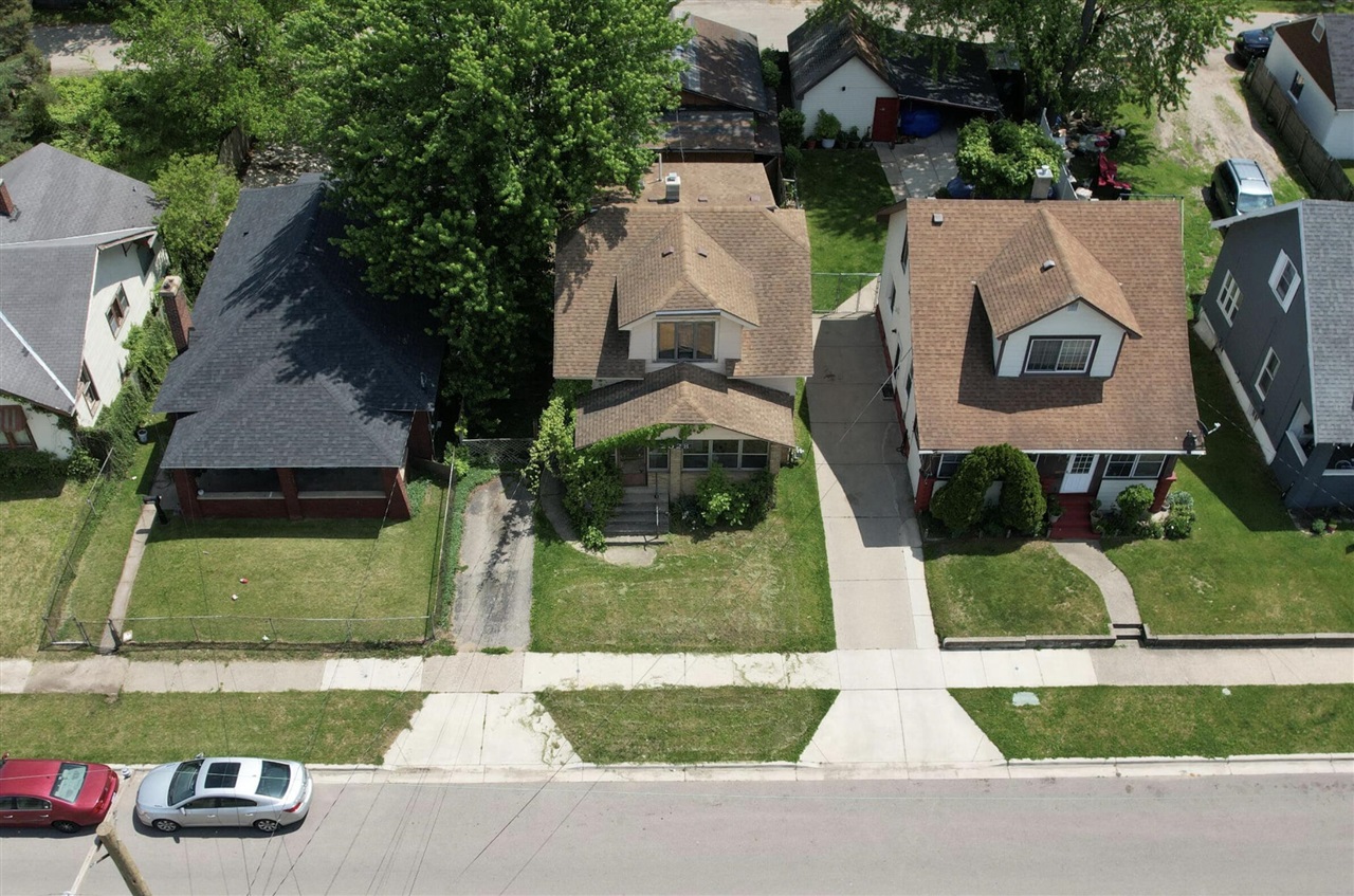 11th image of 2028 Denwood Ave, Wyoming, MI 49509 | MLS# 70554361