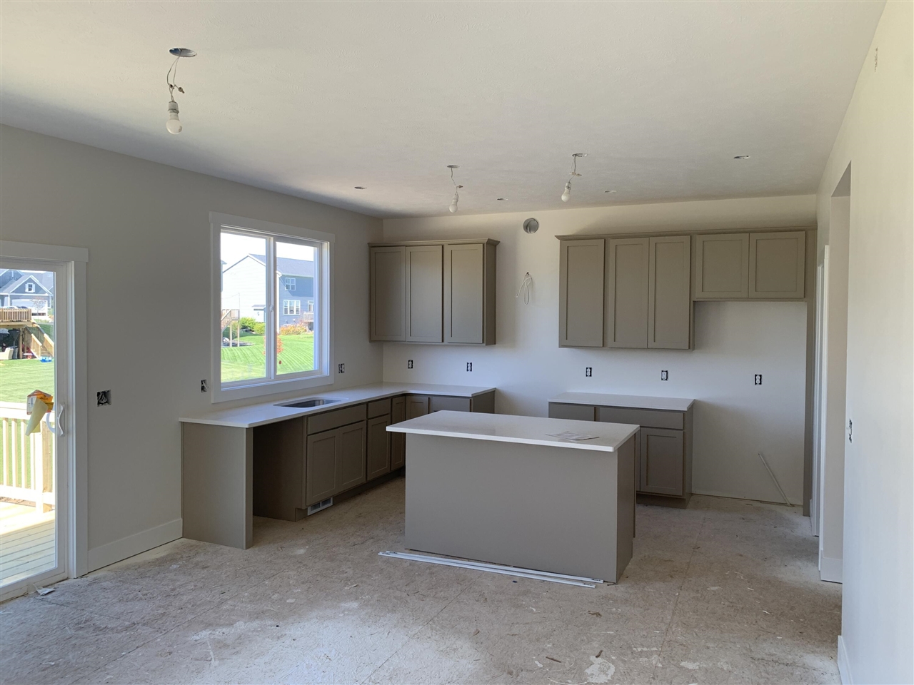 Photo 4 of Single family home for sale at 6643 Inwood Ridge Dr, Rockford, MI 49341 | MLS# 70554362 | Listing updated on 2026-10-06