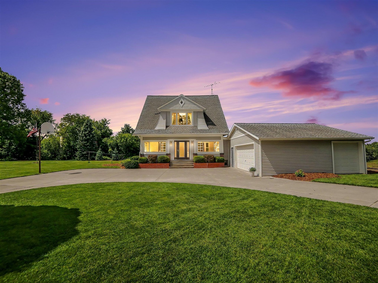 Photo 3 of Single family home for sale at 3338 W Abbey Rd, Hart, MI 49420 | MLS# 70554414 | Listing updated on 2026-09-15