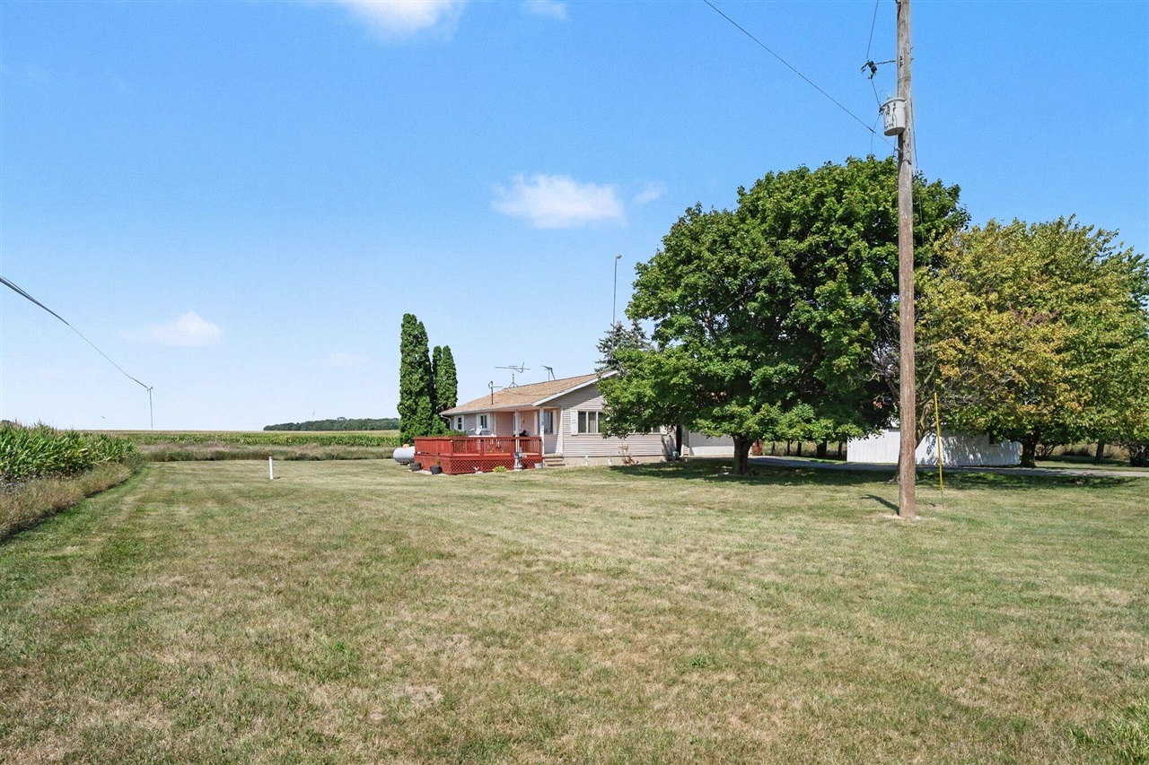 3rd image of 6750 S Bliss Rd, Middleton, MI 48856 | MLS# 70554429