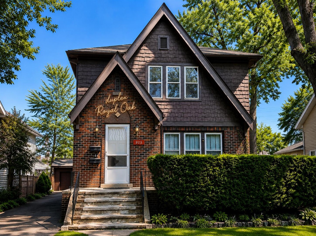 Photo 2 of Multi family home for sale at 925 E 2nd St, Royal Oak, MI 48067 | MLS# 70554452 | Listing updated on 2026-09-30