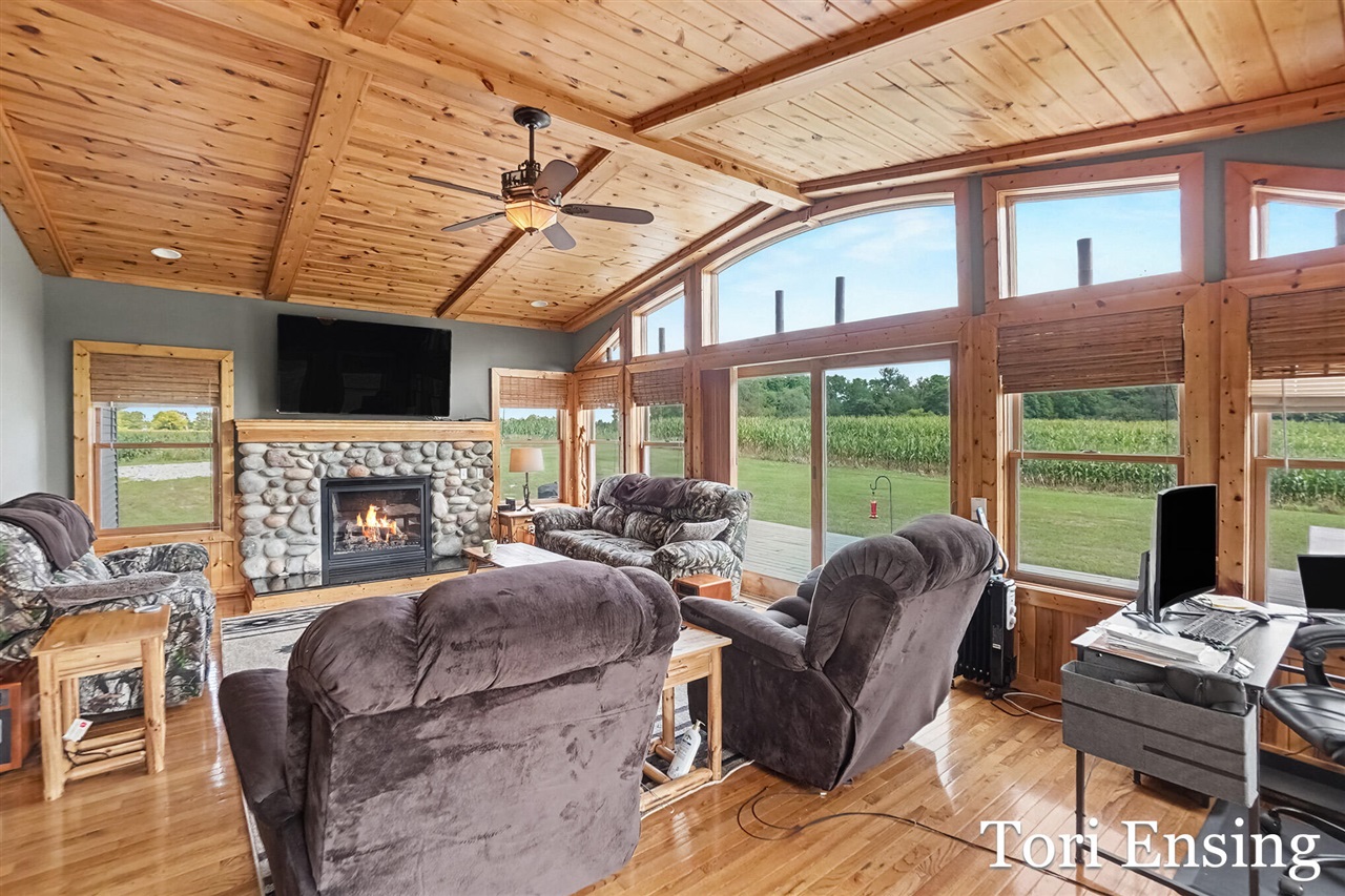 Photo 3 of Single family home for sale at 2624 100th Avenue, Lakeview, MI 48850 | MLS# 70554459 | Listing updated on 2026-09-14