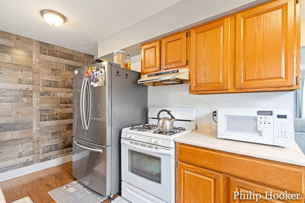 4th image of 1383 Katrina Dr, Kentwood, MI 49508 | MLS# 70554465